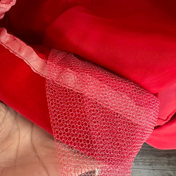 VINTAGE 1950s Lorrie Debb Red Velvet Cocktail Dress – Union Made – Size 13 - Picture 10 of 11